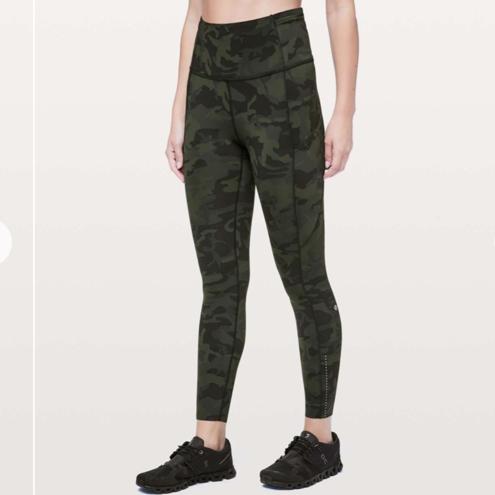 Lululemon Fast and Free Tight 25 inch- Green Camo